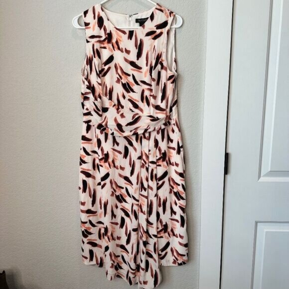 White House Black Market White Abstract Print Midi Sheath Dress - Size 12 - EUC - Picture 1 of 7